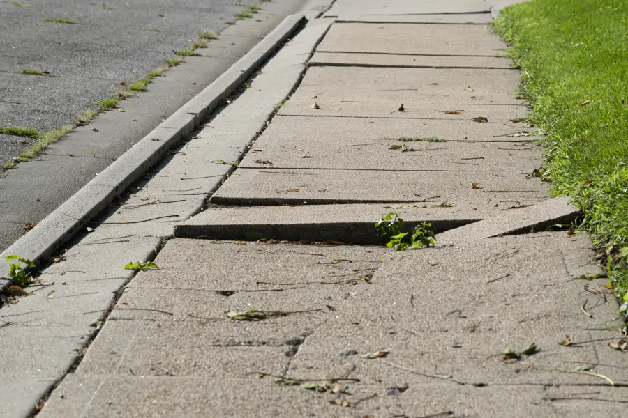 How to Repair a Concrete Sidewalk in Tupelo, MS